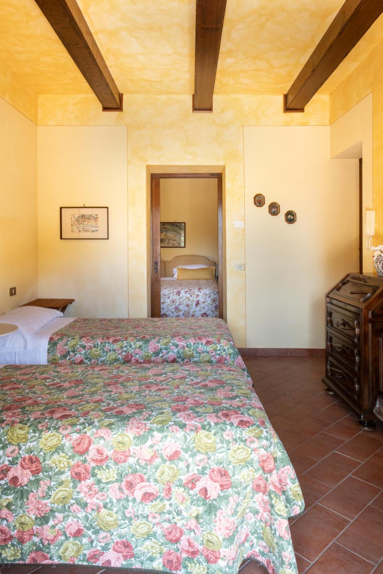 Hotel Le Volpaie San Gimignano Exterior foto